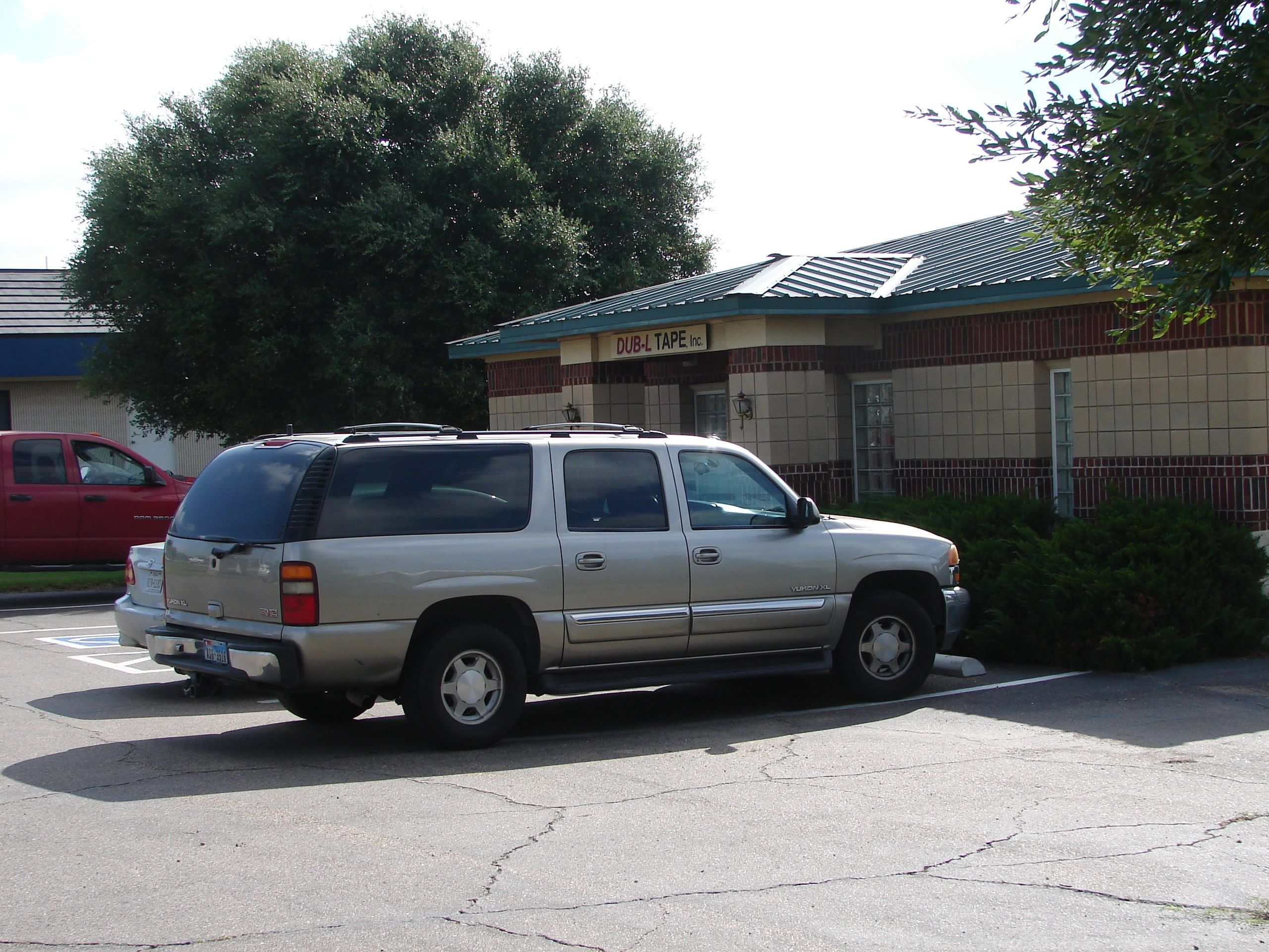 Dub-L Tape, Inc. building